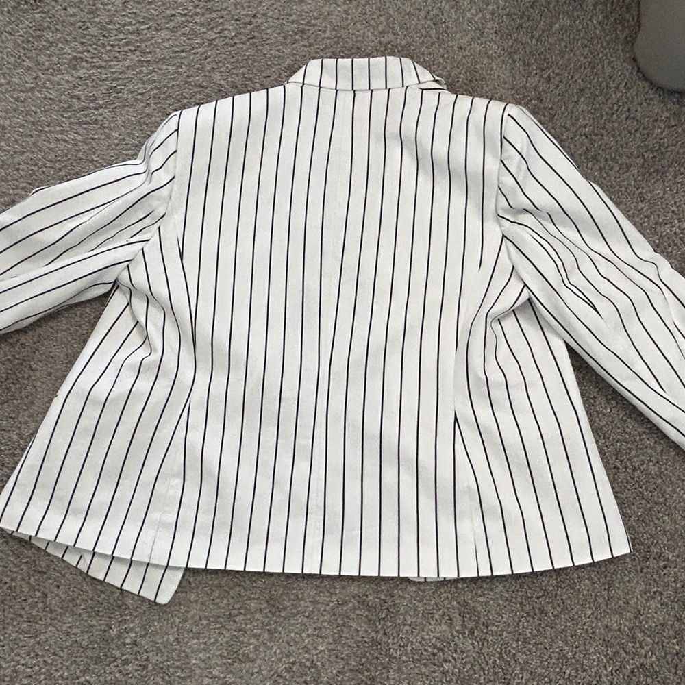 Anne Klein White and Black Striped Blazer Size XL - Picture 3 of 3